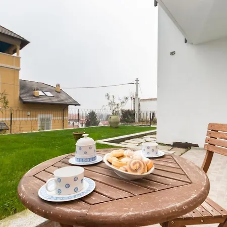 A Amaranto By Wonderful Italy