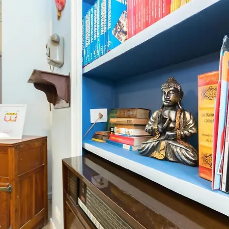 A Amaranto By Wonderful Italy *